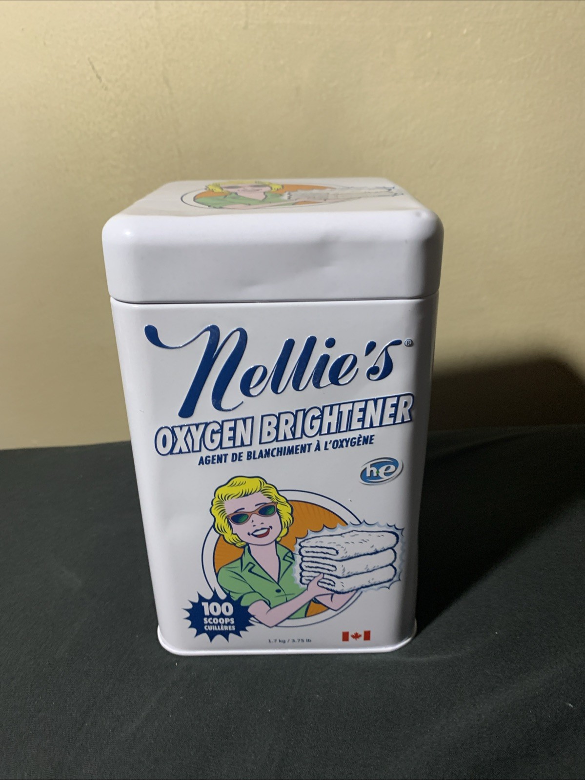 Nellie’s All-Natural Oxygen Brightener 100 Loads (Dented) Tin 3.75 lb