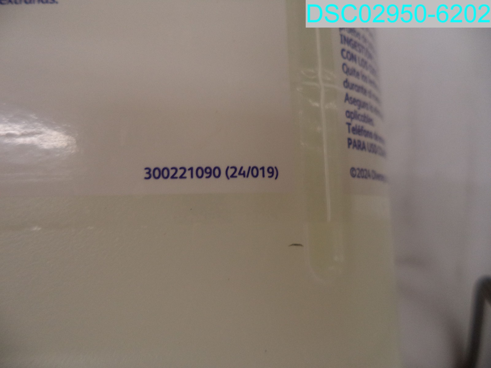 QTY=4GAL(4X 1GAL):101109740 Diversey Snapback Floor Care Maintainer 807174561944