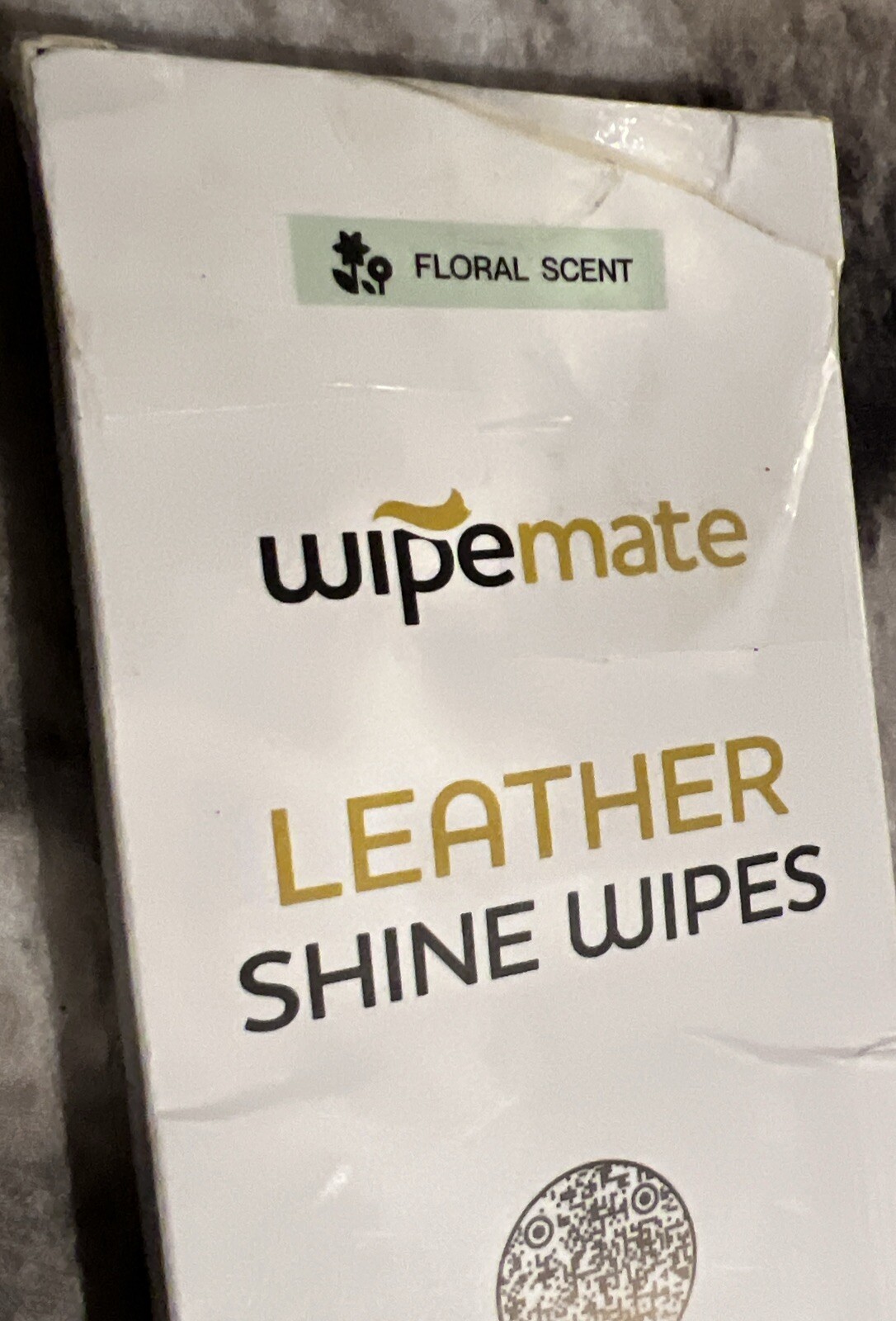 WipeMate Leather Shine Wipes Floral Scent 12 Premium Individually Packed Wipes