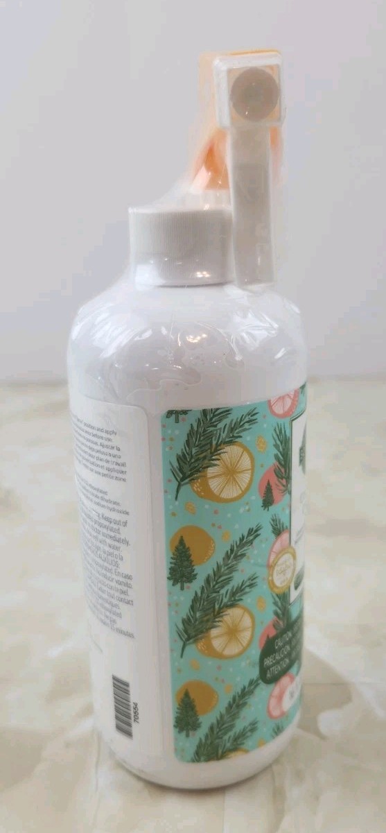 Scentsy Counter Clean Evergreen & Grapefruit 16 Fl oz Kitchen Surface Spray New