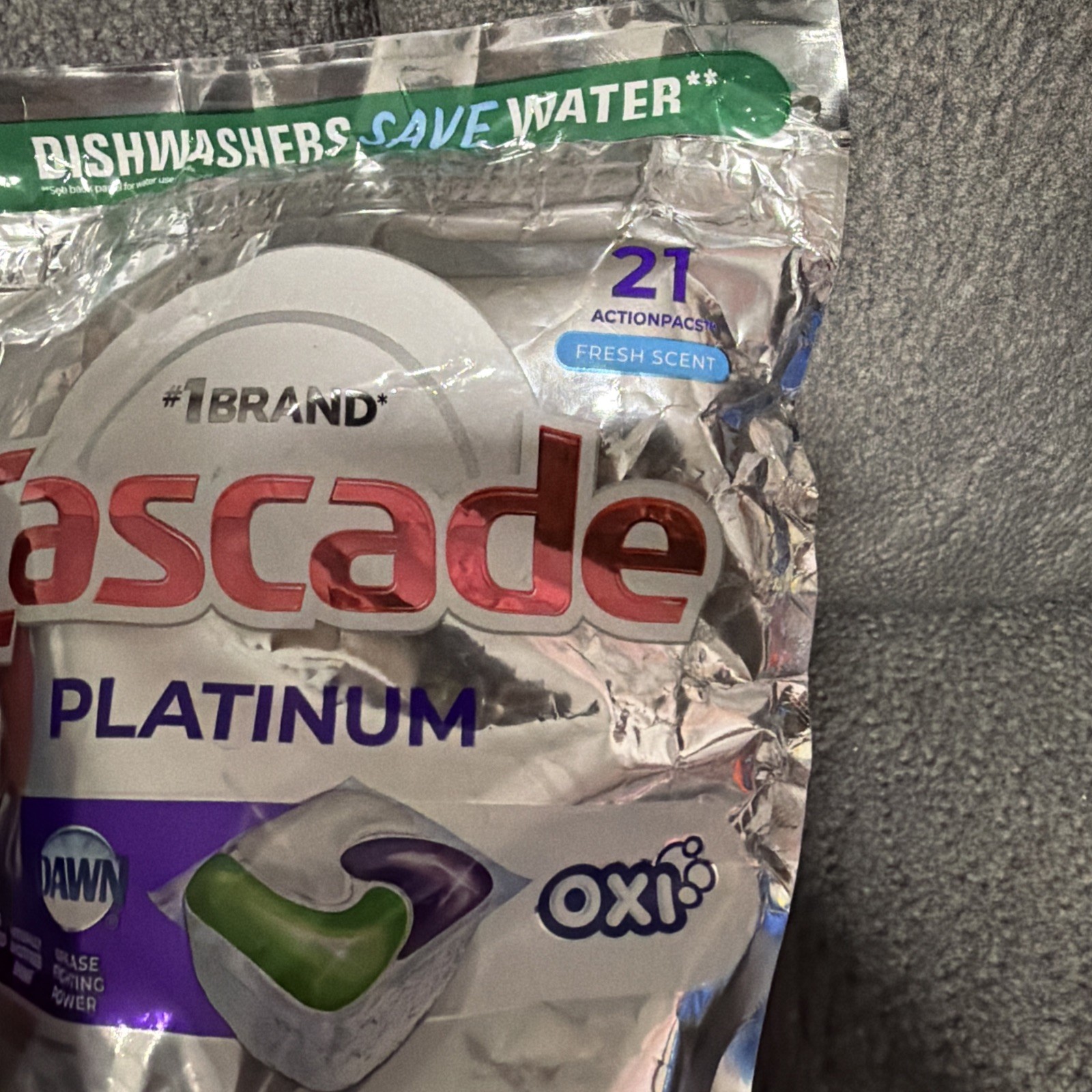 Cascade Platinum Plus 21 -Count Fresh scent Dishwasher Detergent