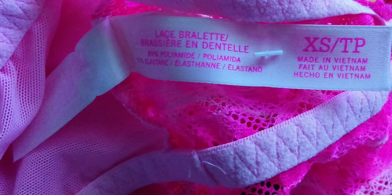 VICTORIA’S SECRET PINK LACE BRALETTE PINK SIZE XS WASH WARM TUMBLE DRY LOW VGC