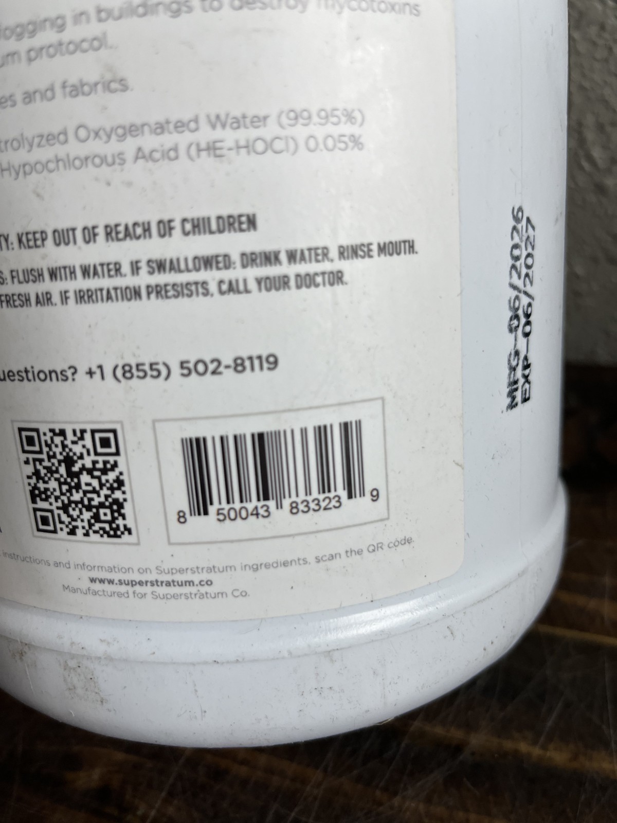 SuperStratum Building Cleaner 1 Gallon Professional Surface Cleaning Solution