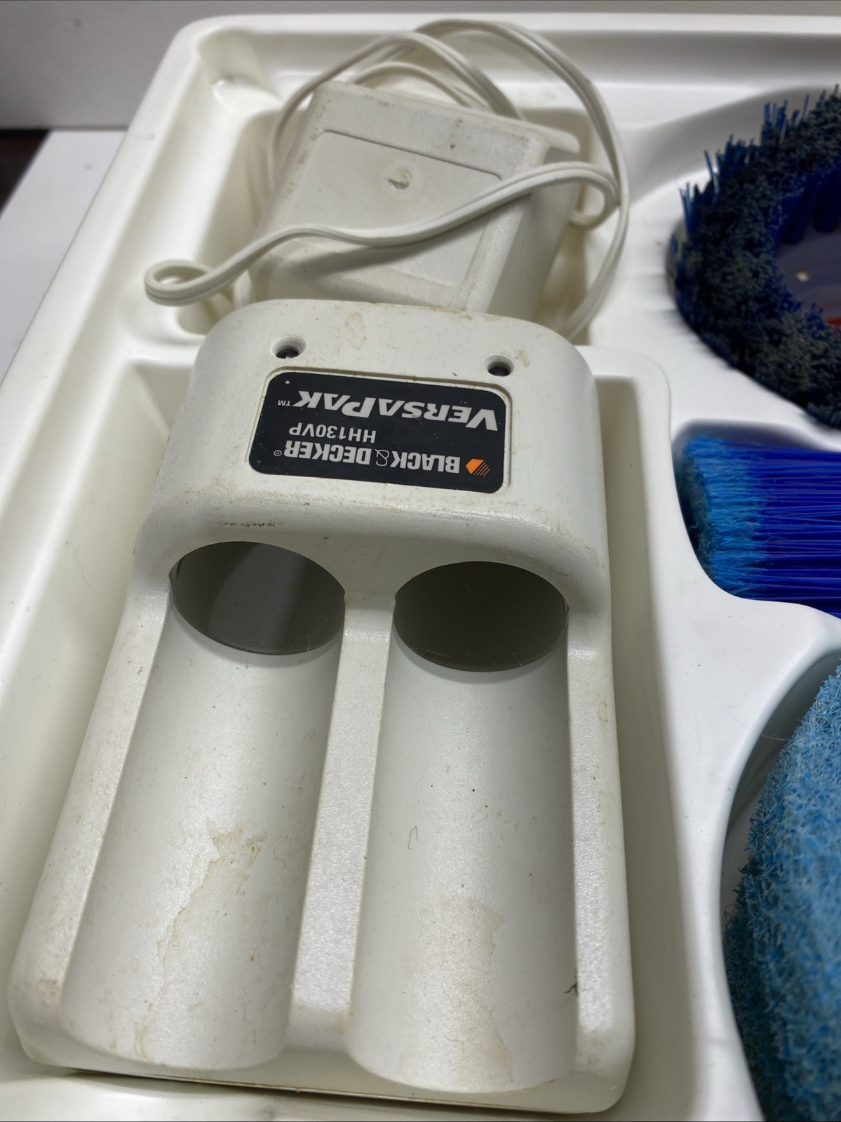 Black &Decker ScumBuster SB400 Cordless Scrubber Kit Blue VersaPak-Used-Open Box