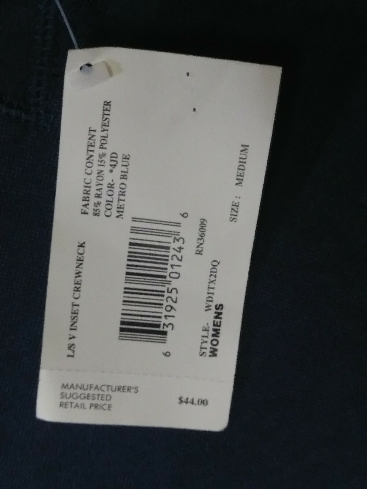 CALVIN KLEIN WOMEN’S VINSERT CREWNECK SIZE MEDIUM BLUE TOP NWT RETAIL $44.00 VGC