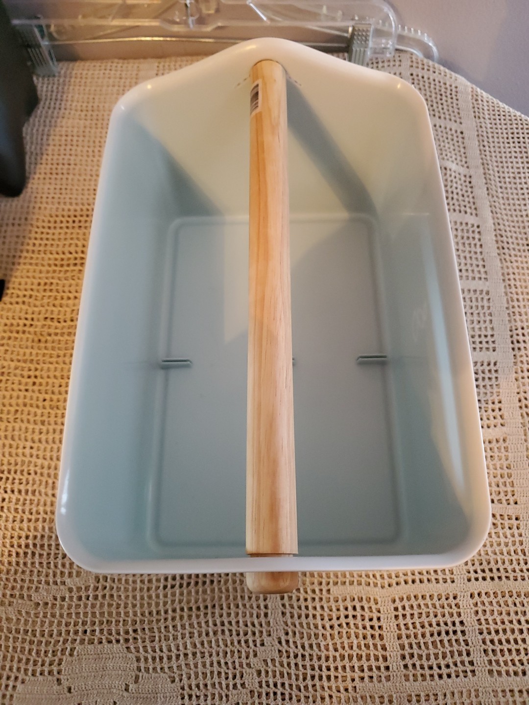 GROVE COLLABORATIVE GREEN/blue Plastic CLEANING CADDY Multipurpose Wooden Handle