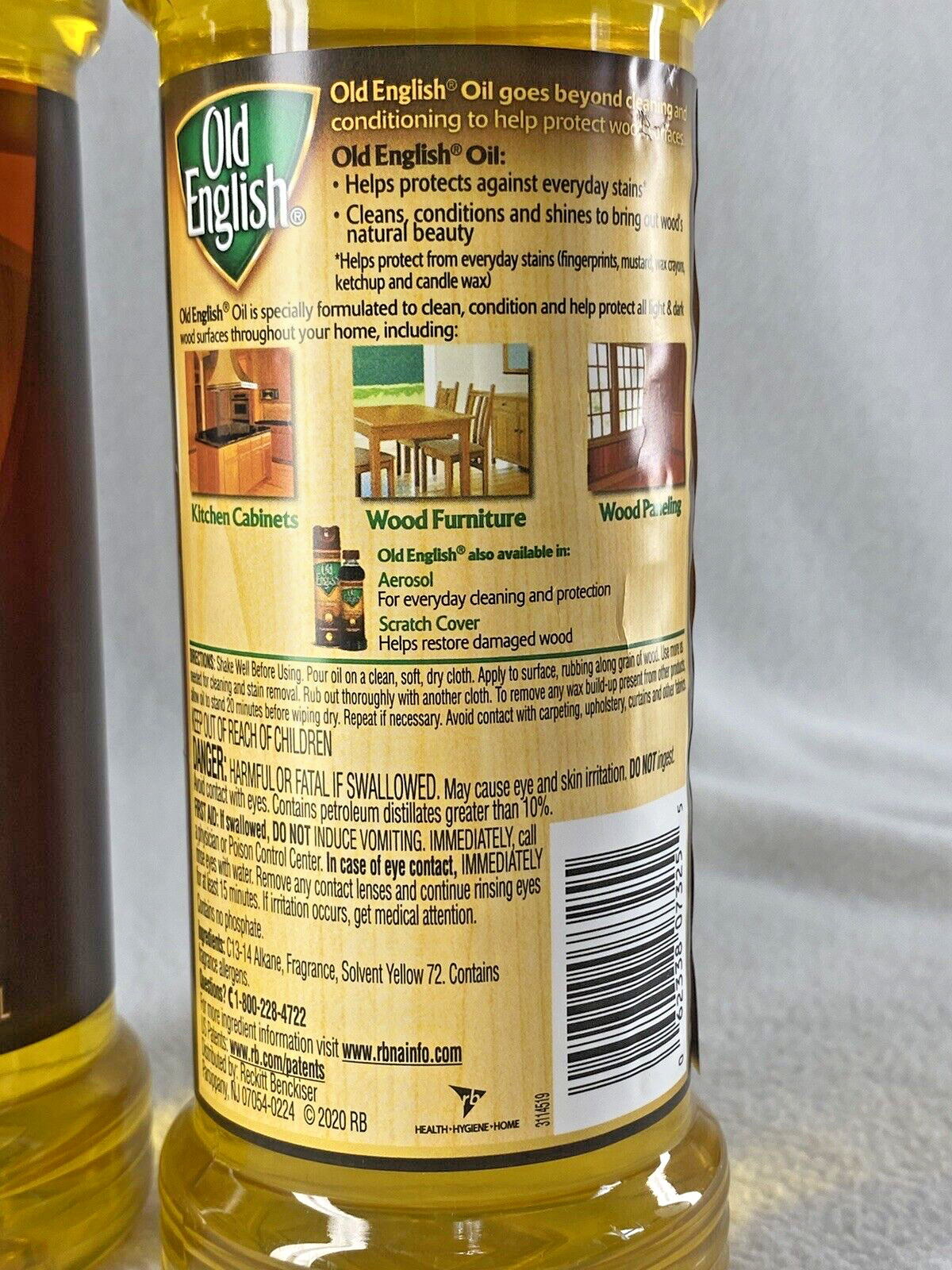 Lot of 2 Old English Wood Conditioner and Cleaner Fresh Lemon Scent 16 oz Each