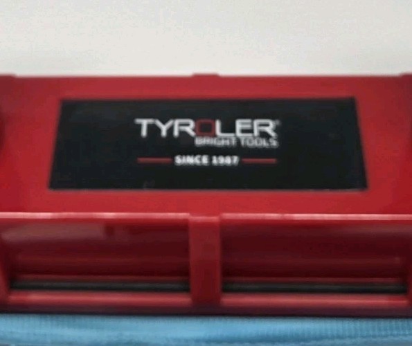 Tyroler Bright Tools The Glider D-2 Magnetic Window Cleaner for Double Glazed