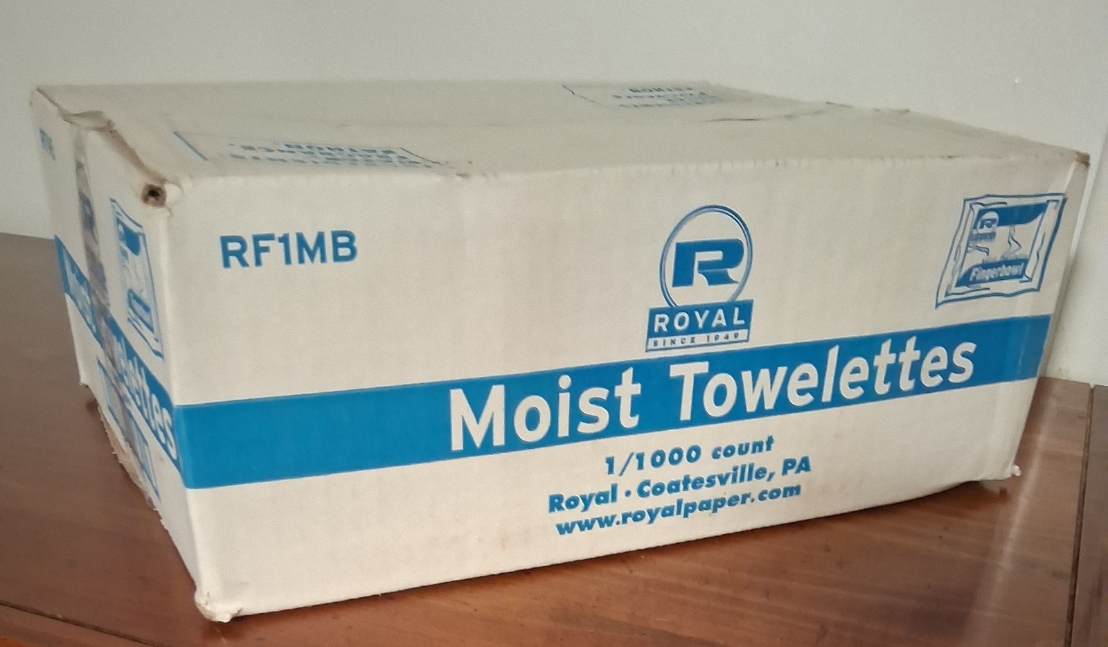 Moist Towelettes – 4″ x 6″ White (1000/CT) Royal RF1MB New in Box
