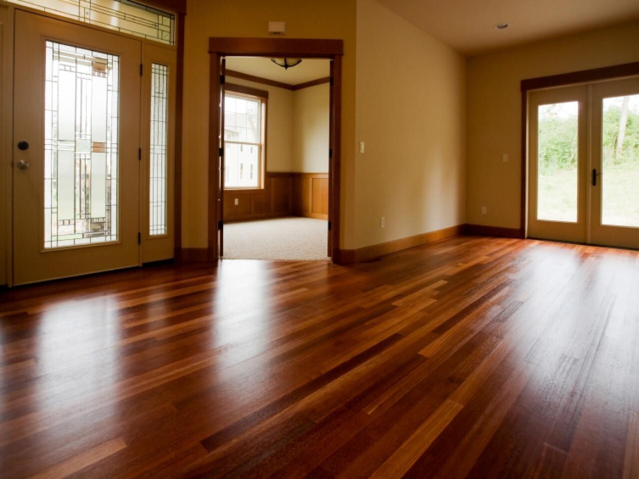 Brown Floor Polish For Tiles, Brick, stone, Clay, And Cement 400g cardinal brand