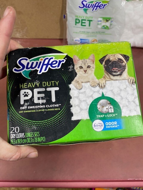 Swiffer Sweeper Heavy Duty Pet Dry Refills, Febreze Odor Defense, 24 Ct Dry Pads