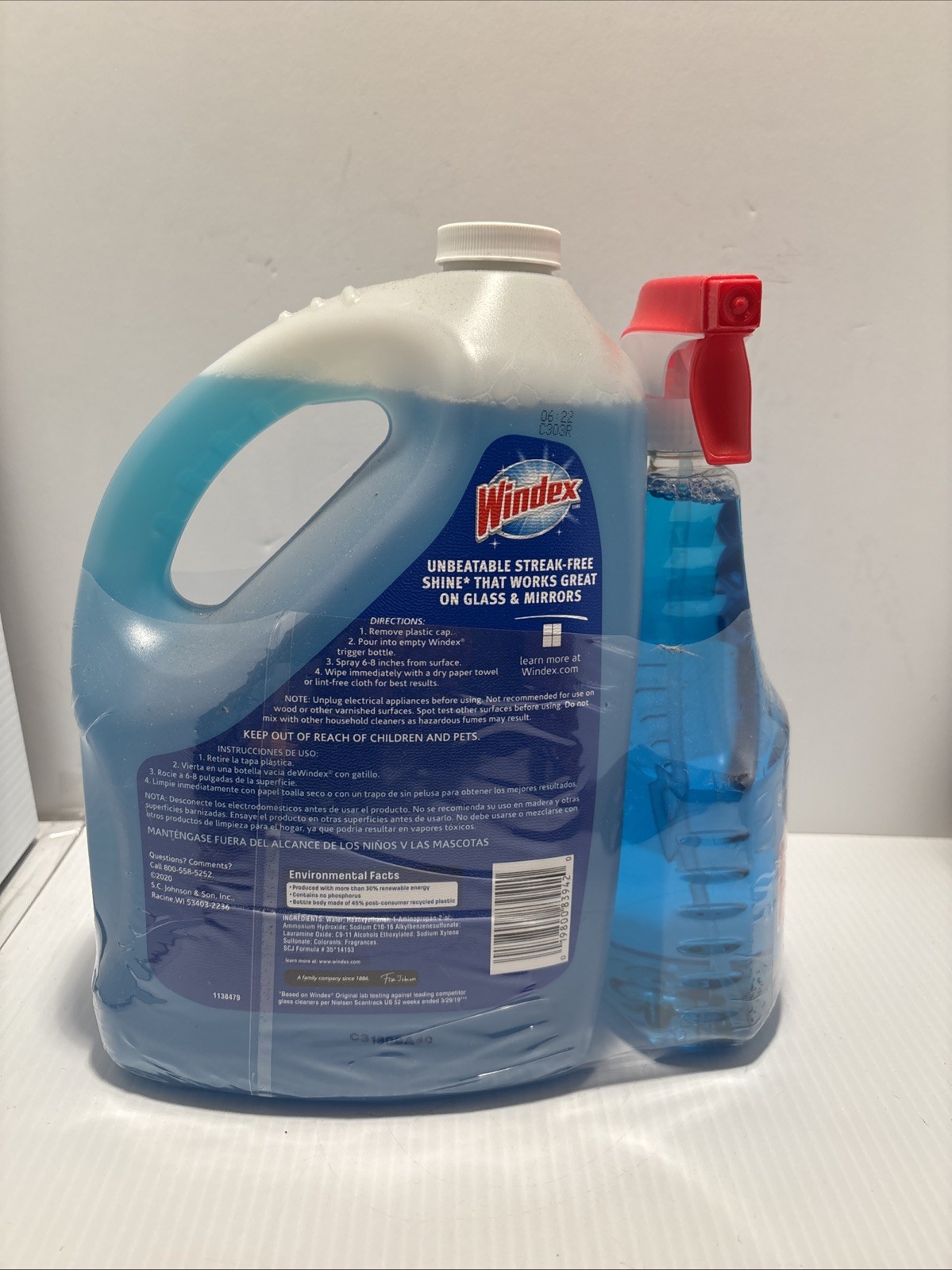 Windex Original Genuine Glass Cleaner (128 Fl oz. refill + 32 Bottle Spray)