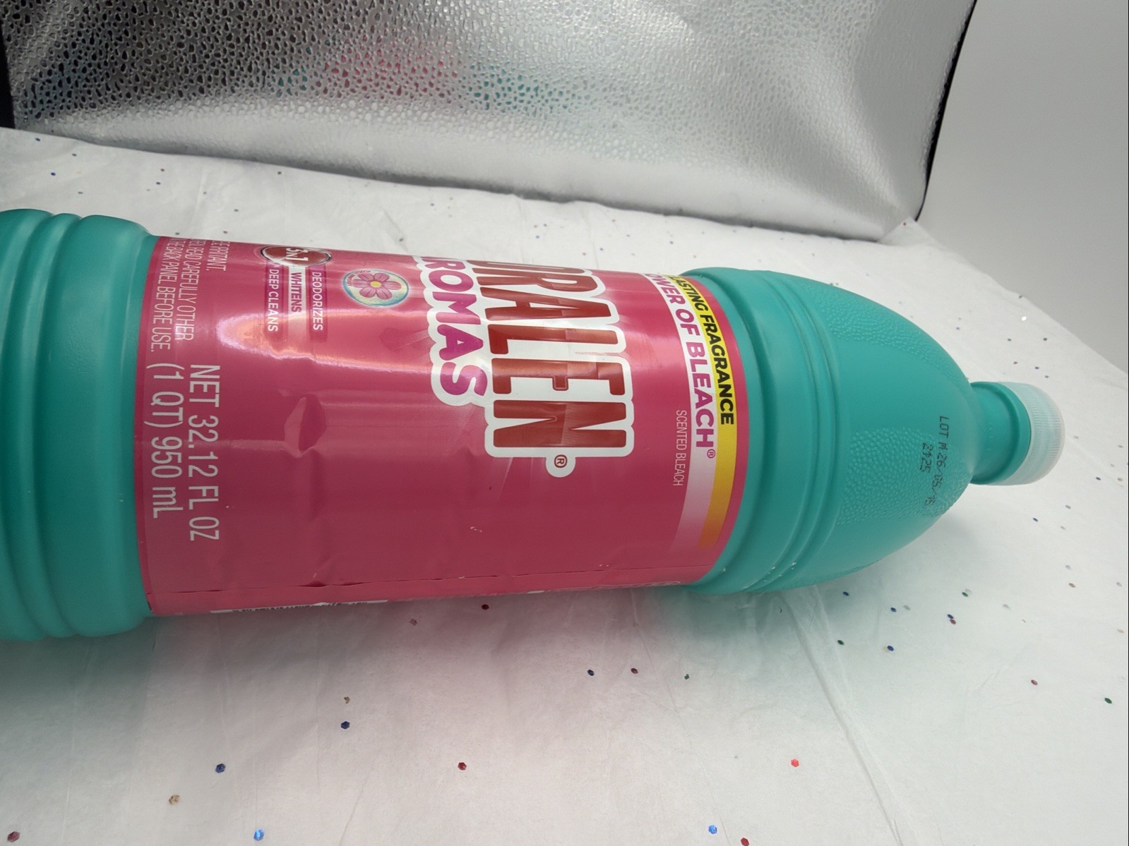 CLORALEN® Liquid Scented Bleach – Floral Fantasy 32.12 fl oz Lot Of 2