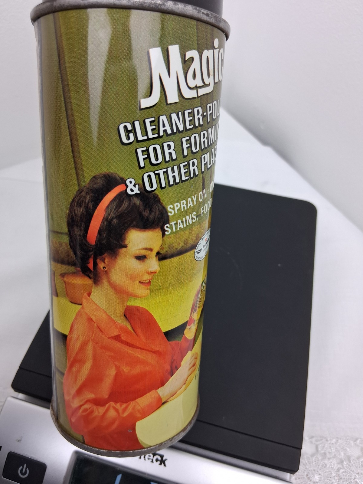 Vtg Magic Cleaner Polish Formica 13 Oz Can Good Housekeeping 1950’s Graphics 75%