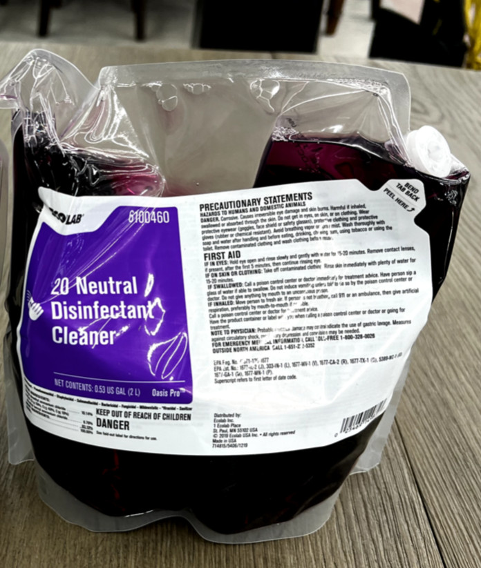 Ecolab 6100460 20 Neutral Cleaner 2 Liters Each (1 Bag)