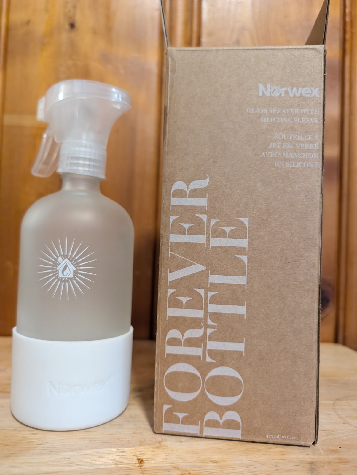 Norwex Forever Bottle Glass Sprayer Silicone Sleeve 16 fl oz BPA Free