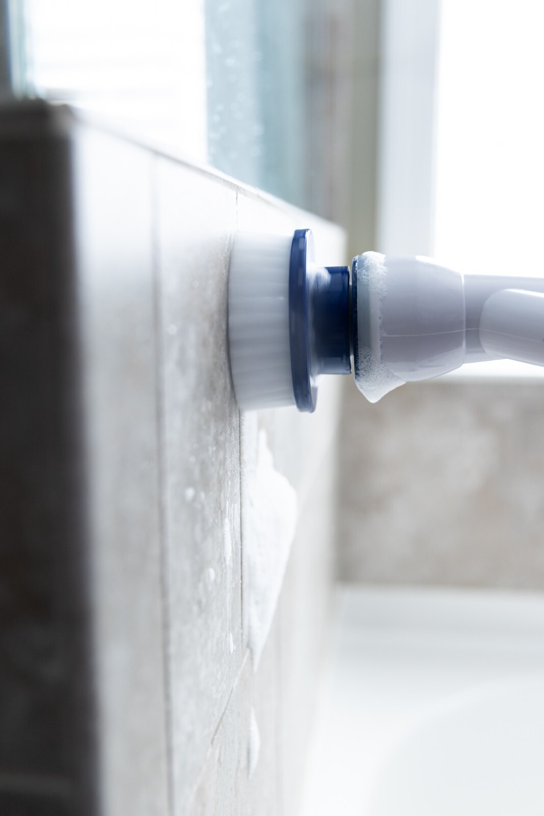 Diamond Shine Rechargeable Electric Turbo Brush – Spin Scrubber