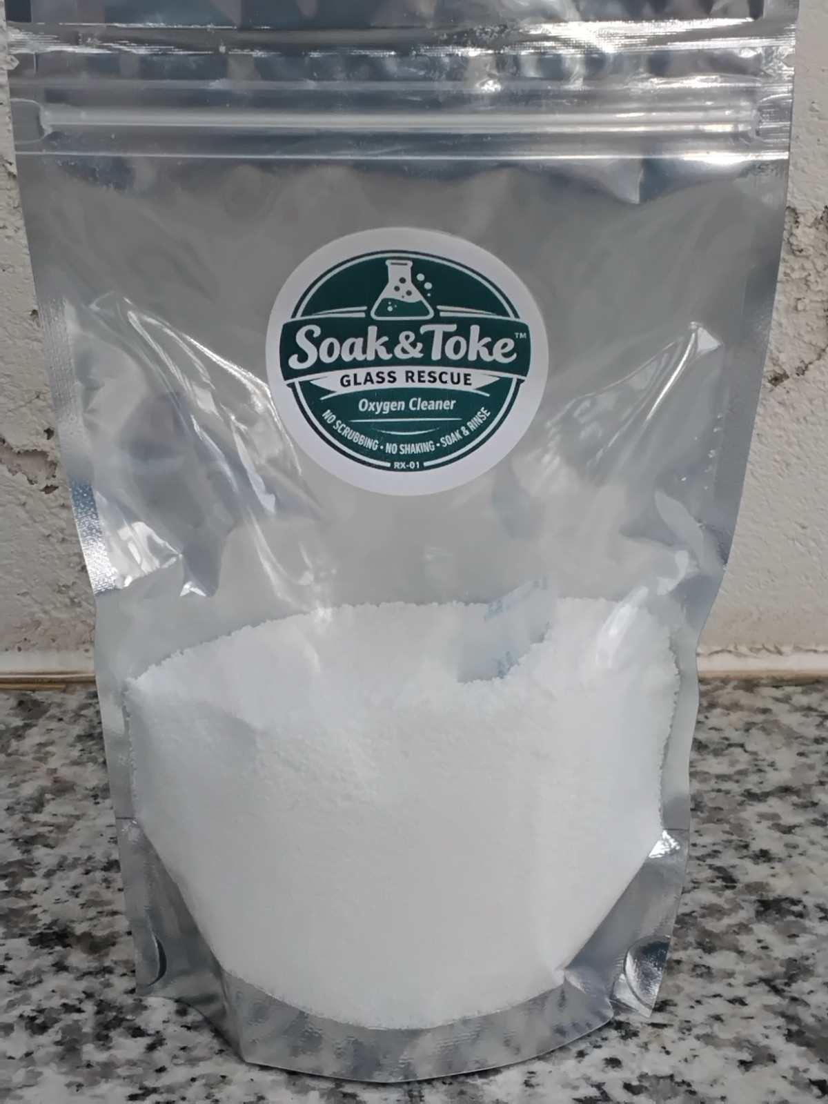 Soak & Toke Glass Rescue Oxygen Bong Cleaner – Dissolves Resin – Soak & Rinse