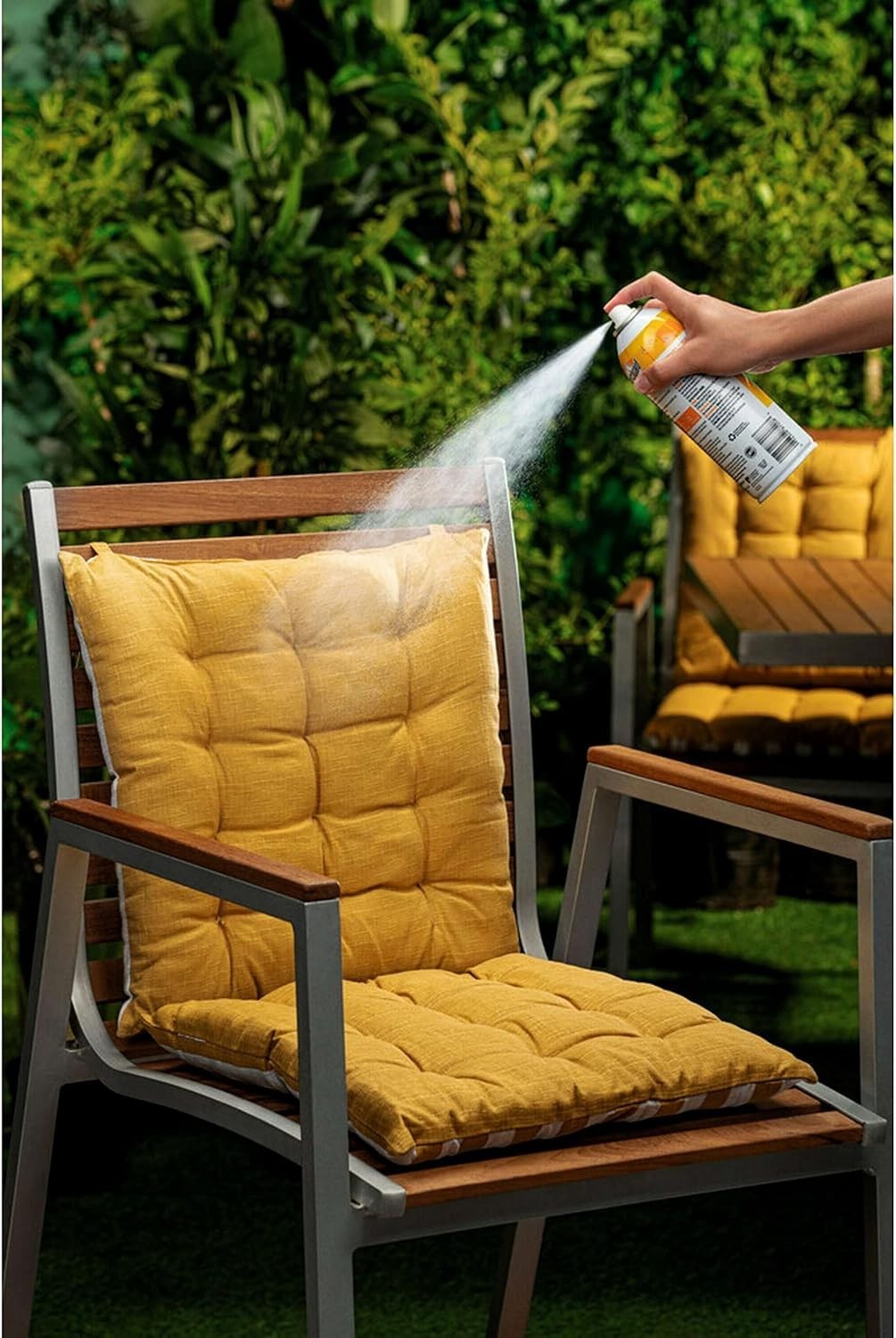 Scotchgard Water Repellant & Stain Shield – 10.5 oz for Patio & Grill Covers