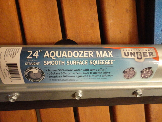 UNGER 24″ AQUADOZER MAX SMOOTH SURFACE SQUEEGEE – LOT OF 2