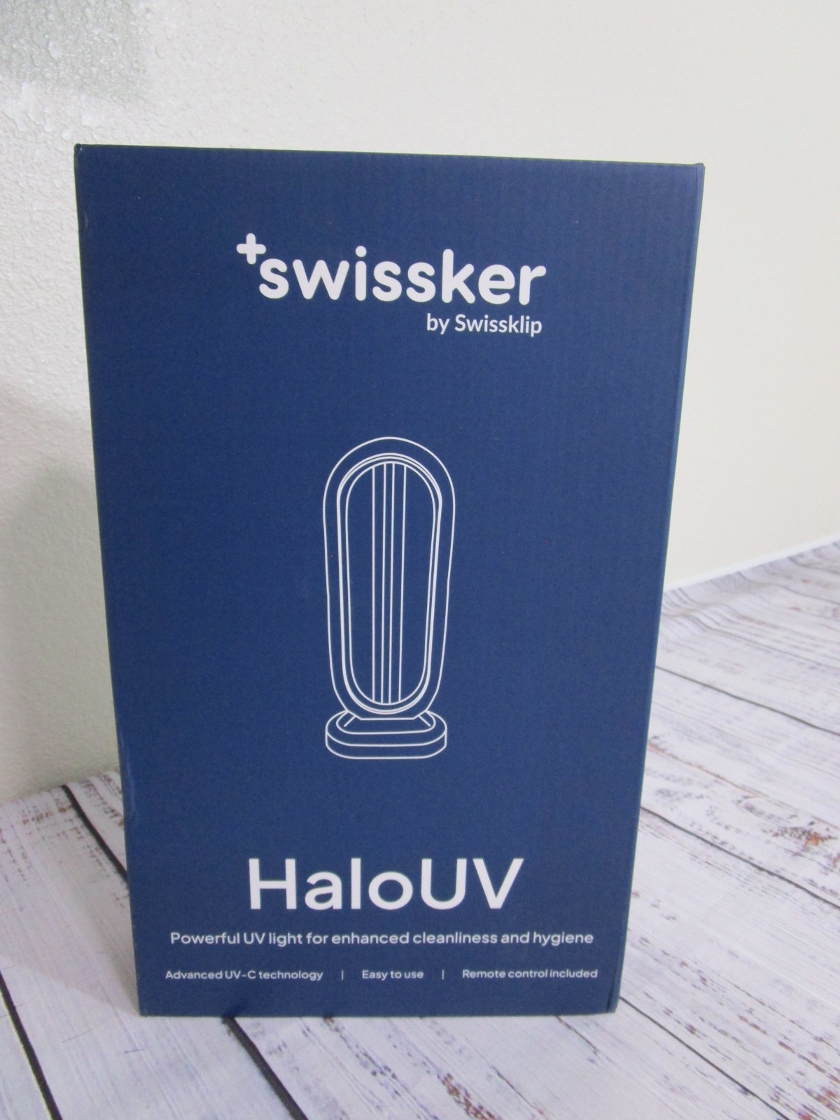 NEW HaloUV Swissker By Swissklip Powerful UV Light Enhanced Cleanliness Hygiene