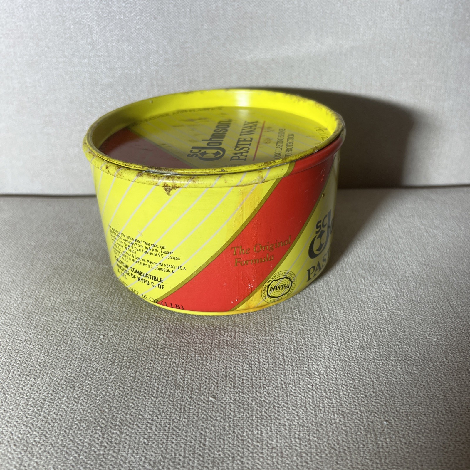 SC Johnson Paste Wax Original Formula Container 1 Lb 99% Full – DISCONTIUNED