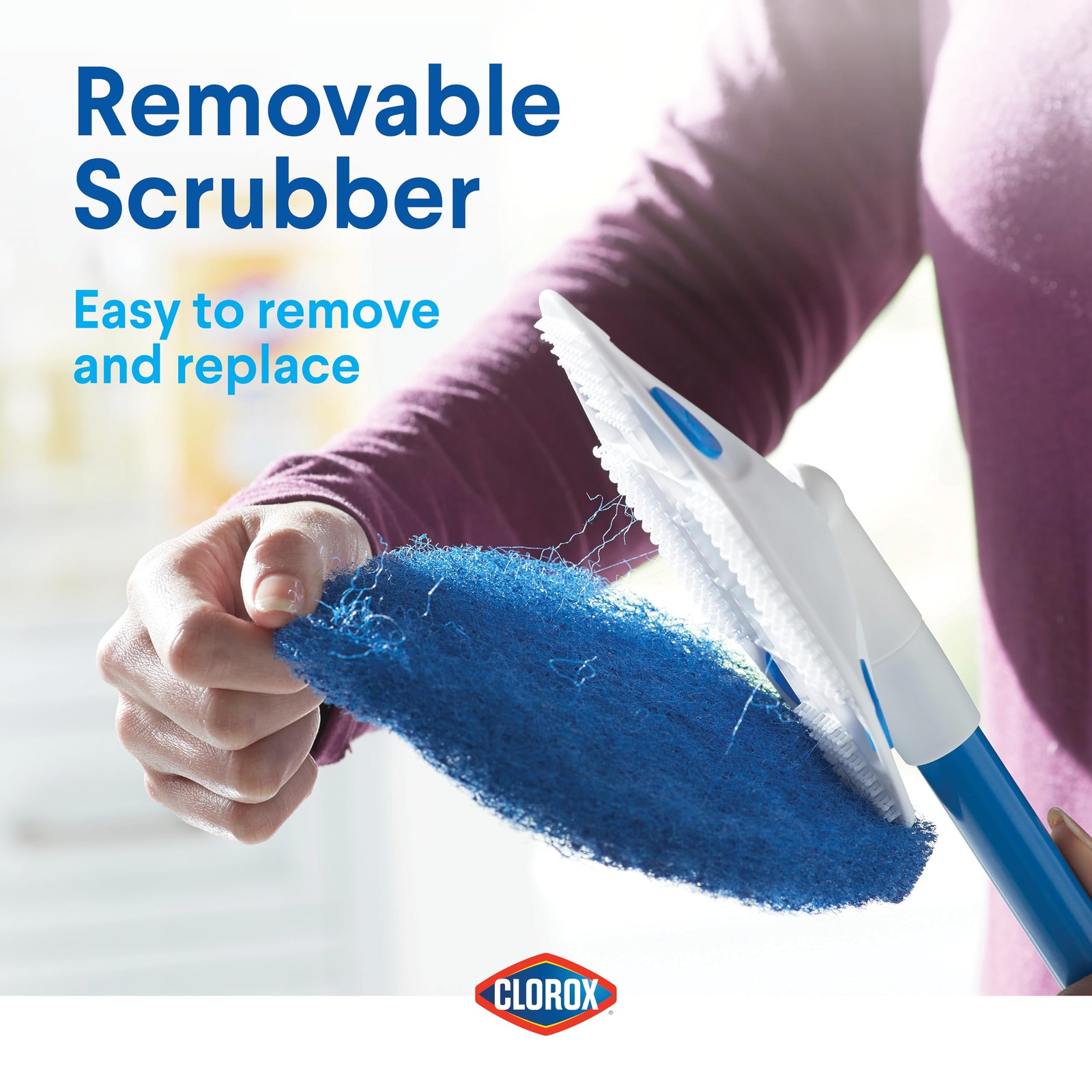 Clorox Extendable Tub and Tile Scrubber with Extra Pad