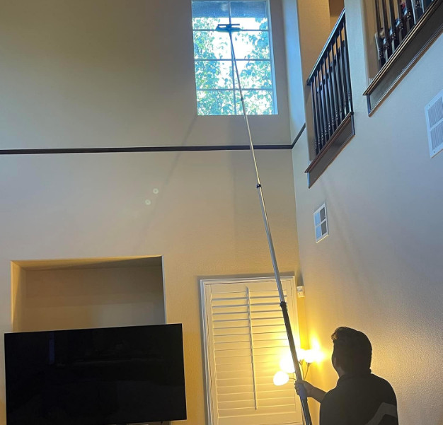 Hicavar 20FT High Ceiling Fan Duster w/ Extendable Pole Cleaning Kit