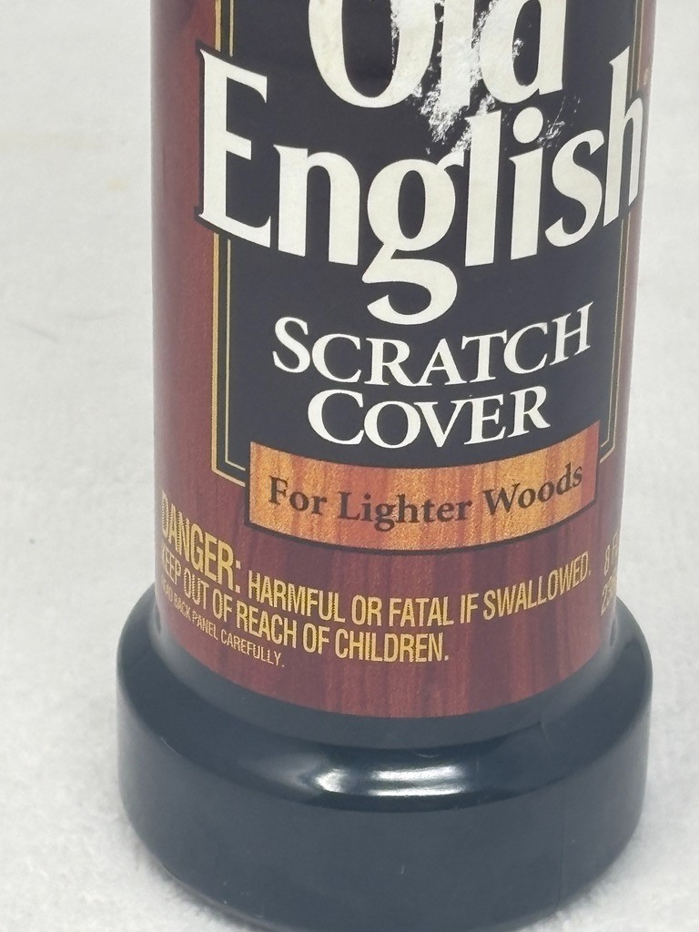 Vtg Genuine Old English Furniture Polish Scratch Cover 80% full – Lighter Wood