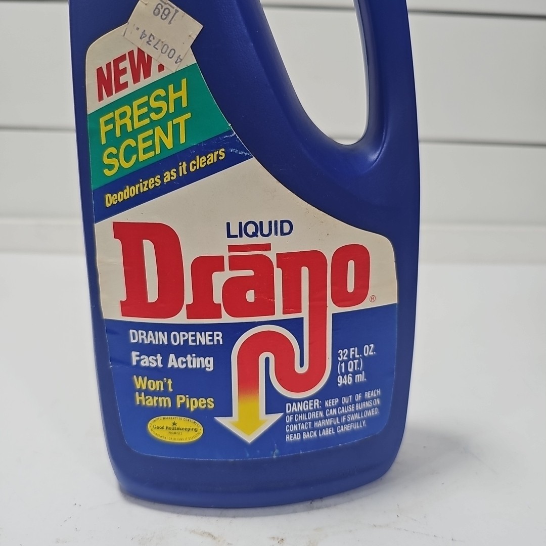 Vintage 1984 Liquid Drano Clog Remover Plastic Bottle 32 Fl. Oz 3/4 Full Retro