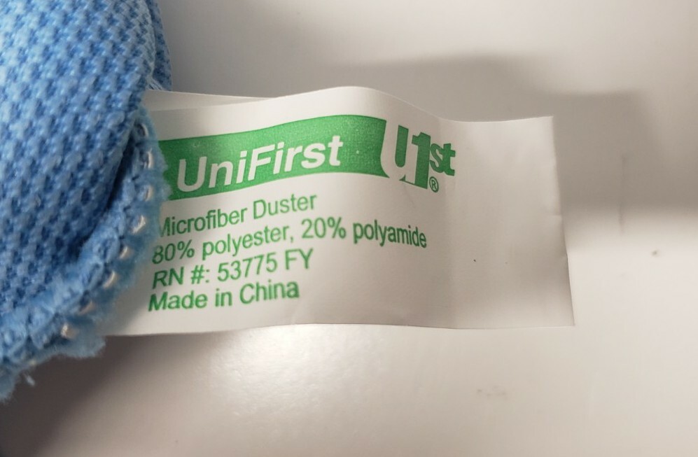 UniFirst Micro Fiber High Duster Frame Wand-Adjustable-w/2 Washable Covers
