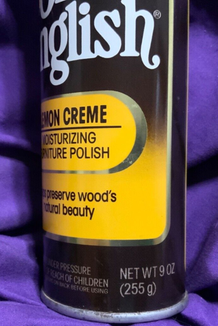 VINTAGE 1990’s OLD ENGLISH LEMON CREME MOISTURIZING POLISH