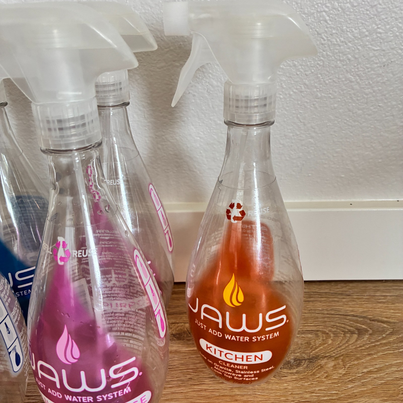 Jaws Cleaning System Lot of 15 Refillable Bottles Refill Pods Glass Max Scrubber