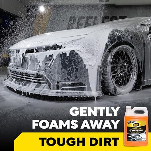 Meguiar’s Gold Class Car Wash Shampoo and Conditioner 1 Gallon Ultra-Rich Foam