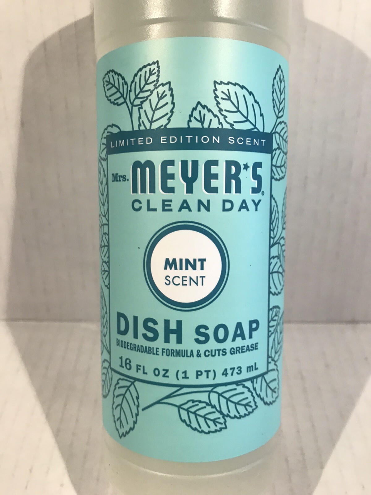 Dishwashing Liquid Dish Soap Assorted Scents 16 oz New Mrs. Meyer’s Clean Day