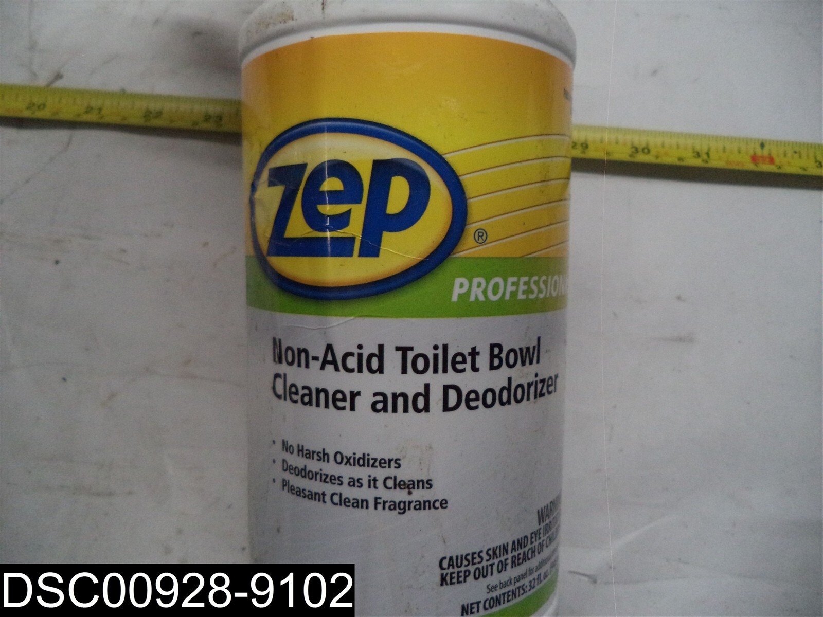 QTY=32 FL OZ. 3HUK9 ZEP Toilet Bowl Cleaner and Deodorizer