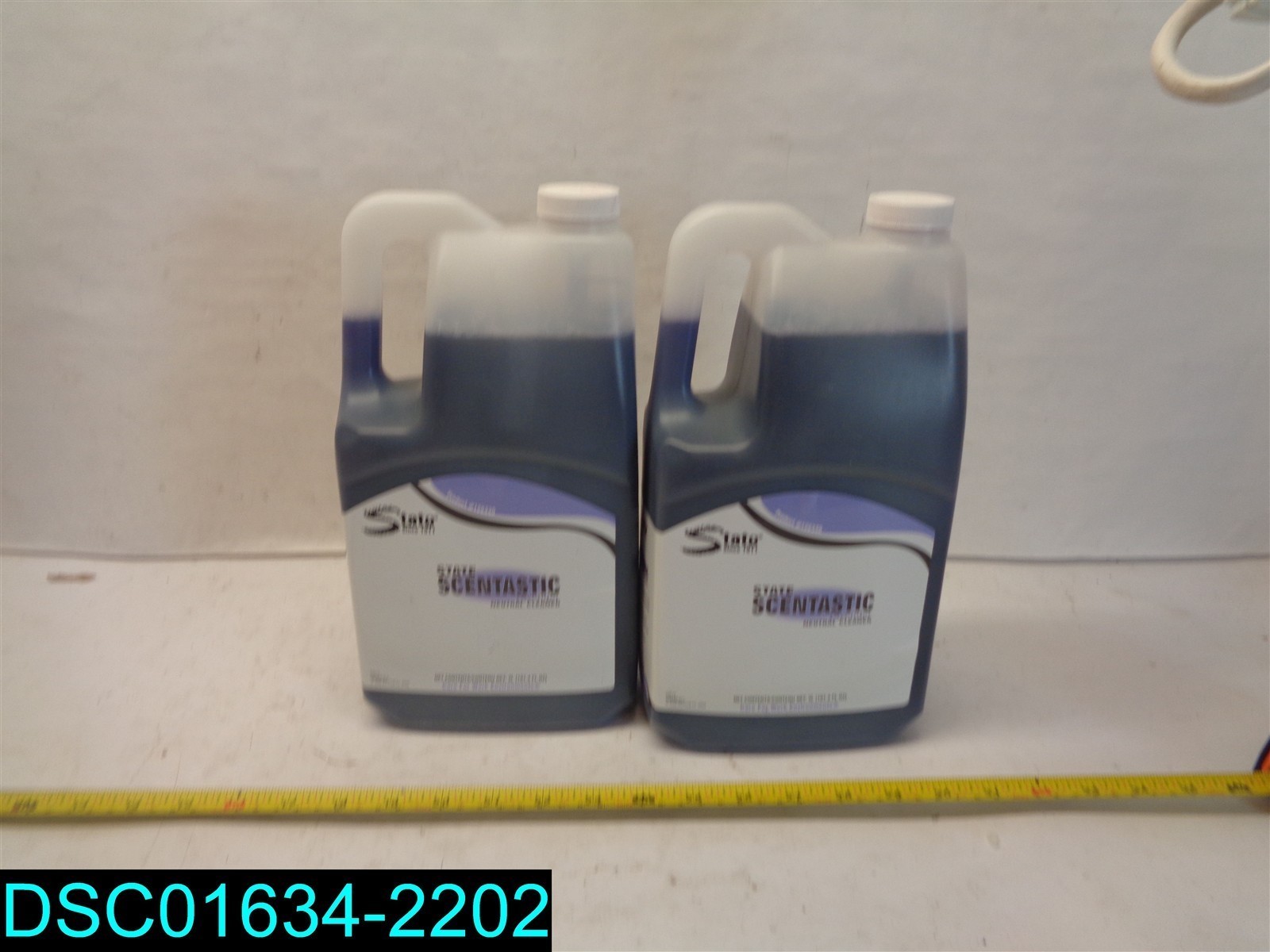 QTY=6 L : (3L X 2) High Concentrate STATE INDUSTRIAL NEUTRAL CLEANER Lavender