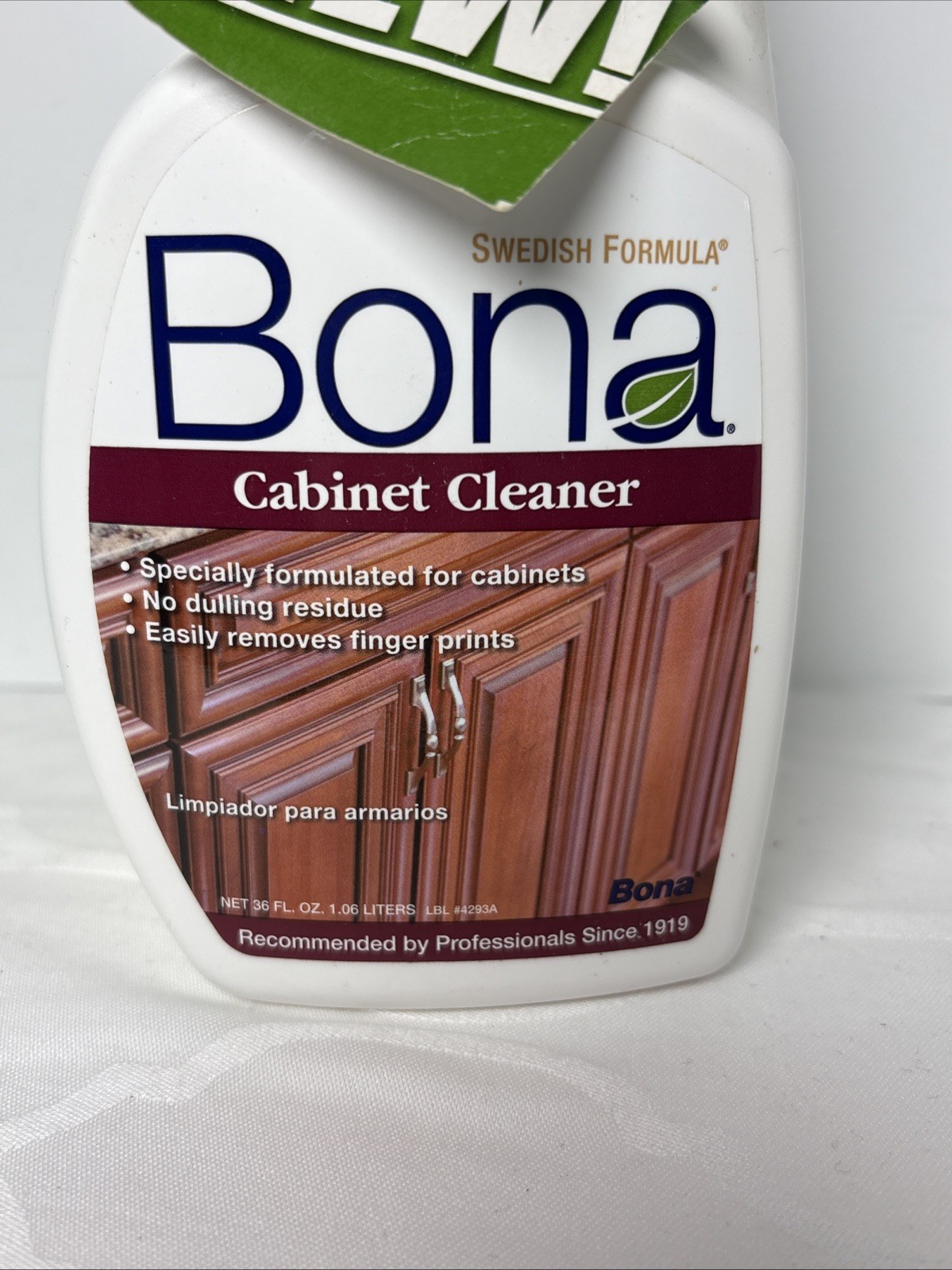 Bona Cabinet Cleaner 36 Fl Oz Spray Bottle Swedish Formula 75% Full