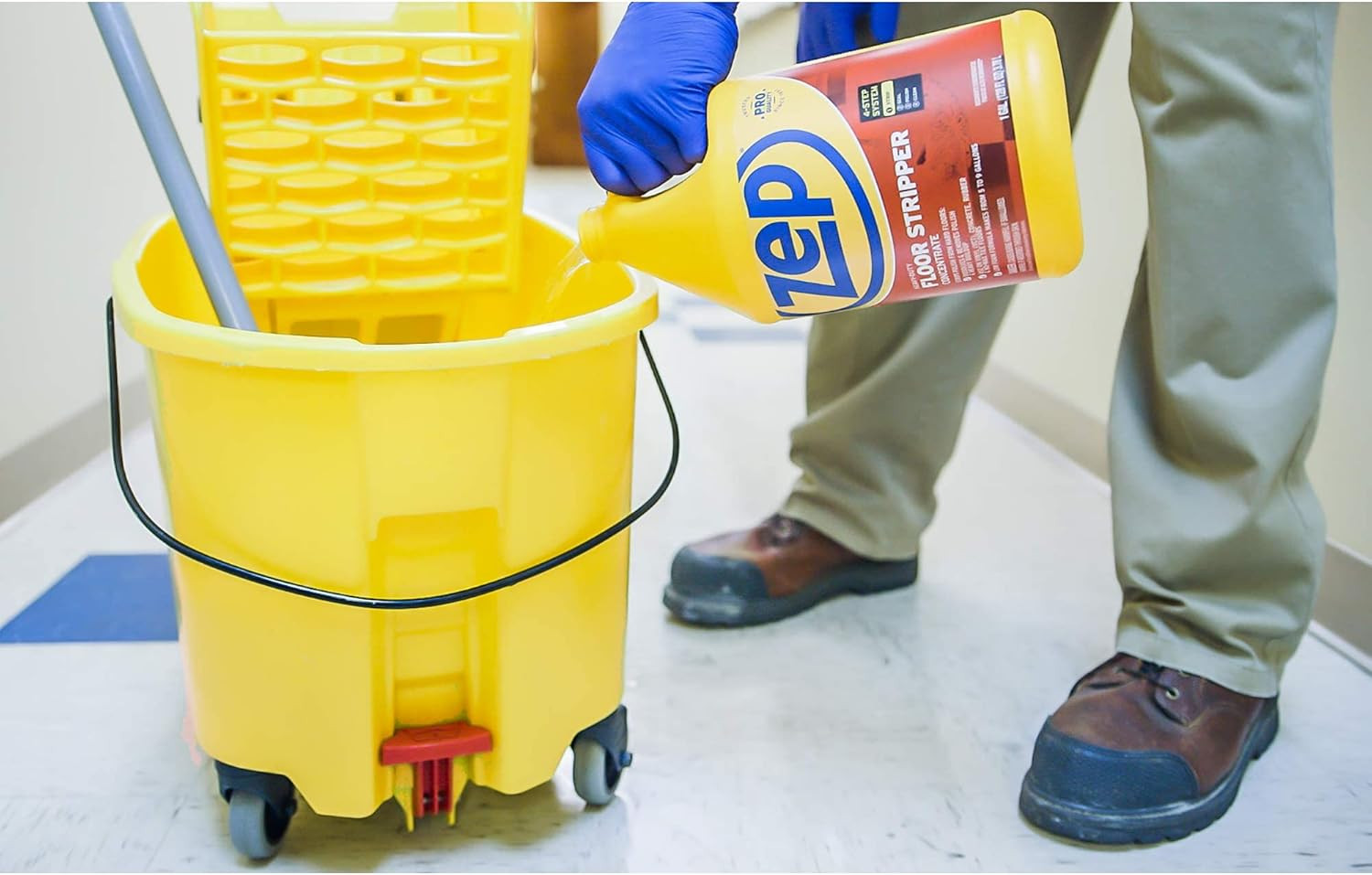 Heavy-Duty Floor Stripper Concentrate – 1 Gallon (1 Unit) ZULFFS128 – Low Foamin