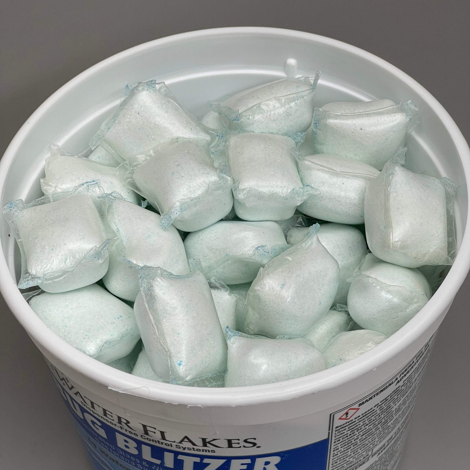 WATER FLAKES Stearns Bug Blitzer in Premeasured Packets 90 x 0.5 oz. Packets (Ne