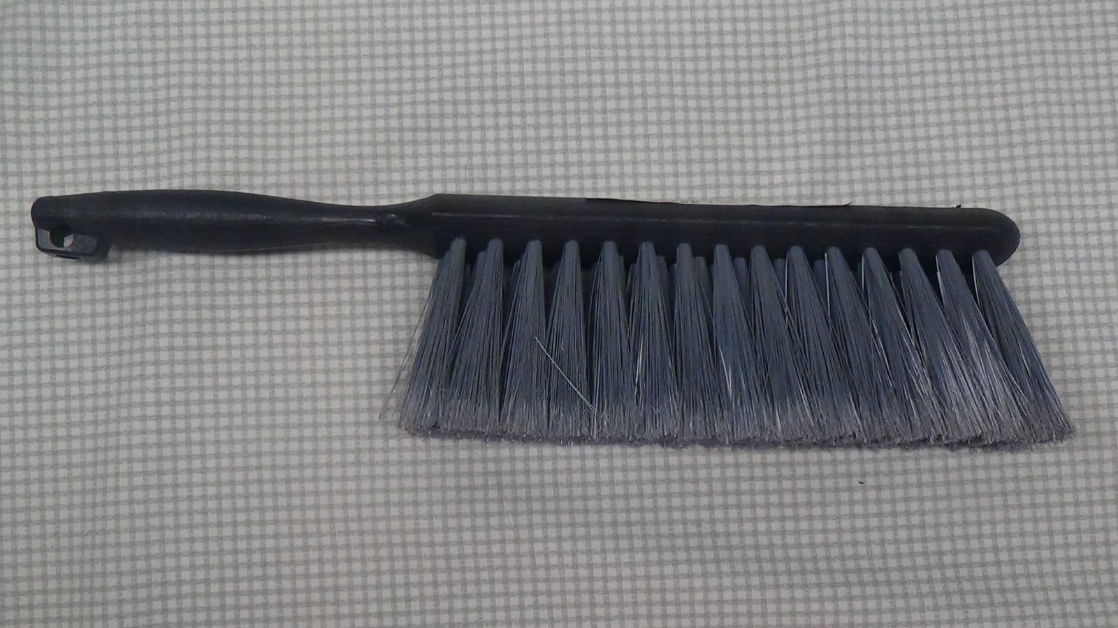 Weiler Green Works 42368 8″ Counter Duster, Recycled PET Fill, Medium Brushing