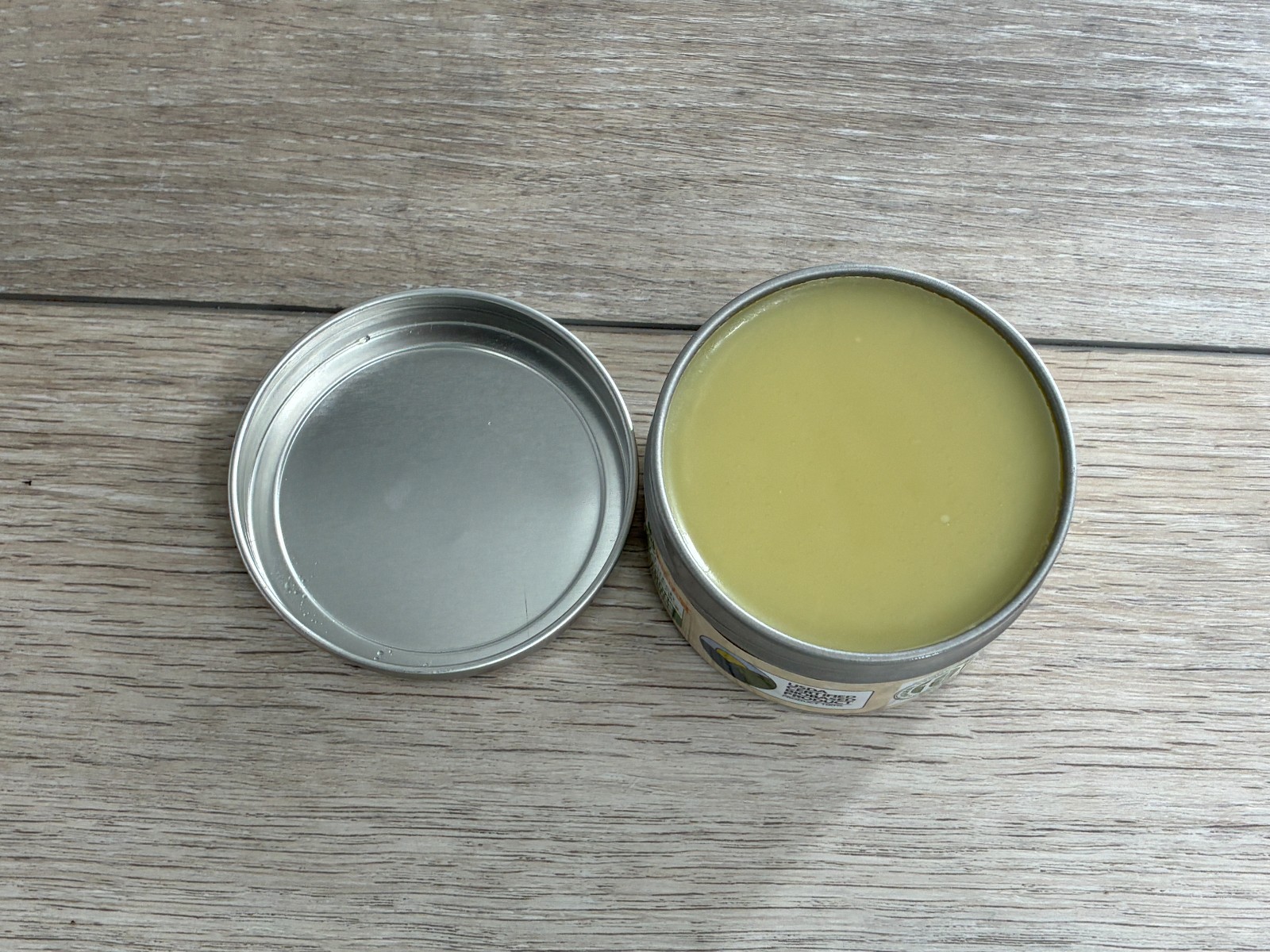 Daddy Vans All Natural Beeswax Olive Oil Carnauba Furniture Polish Unscented 5oz