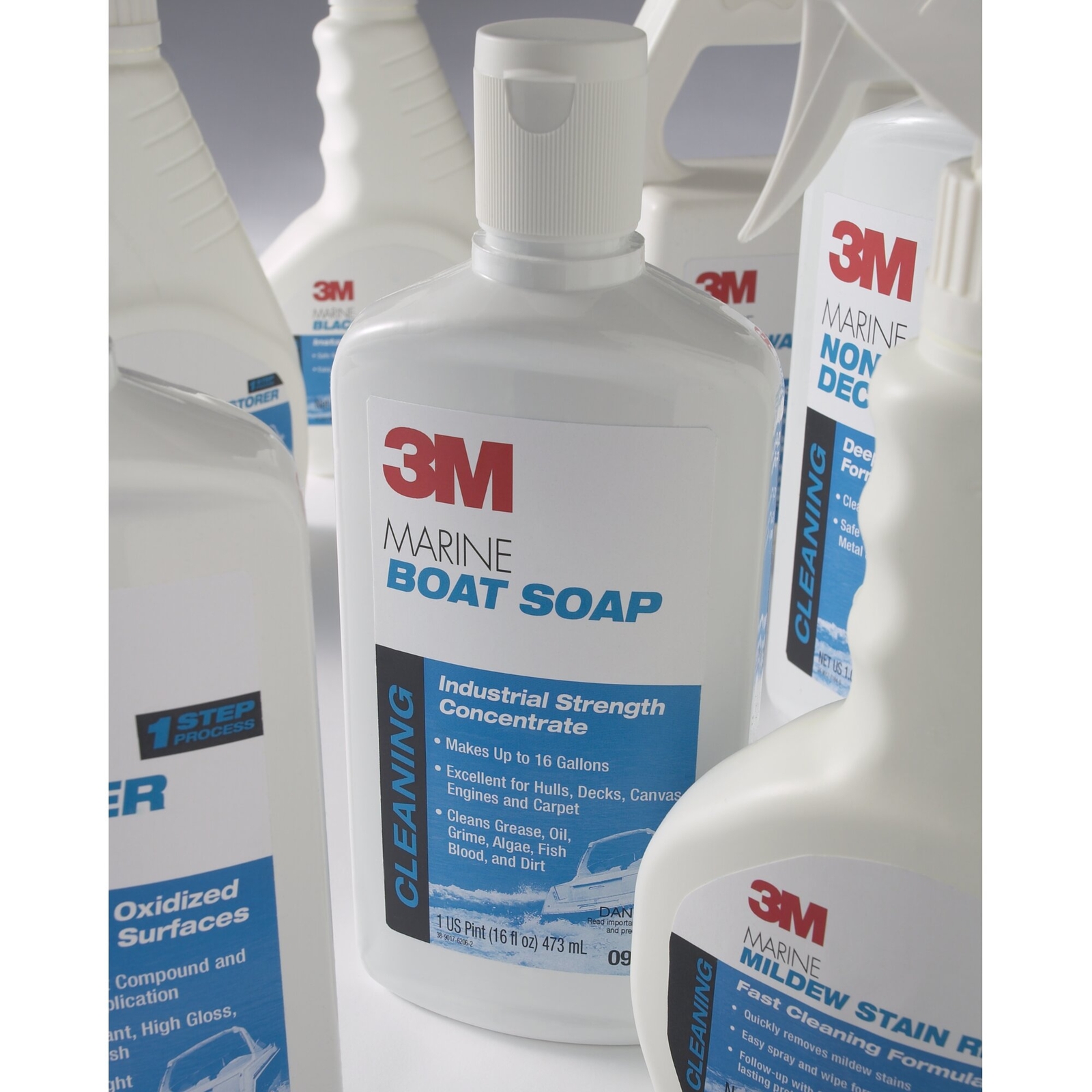 3M Marine Non-Skid Cleaner, 1 L (33.8 fl oz)