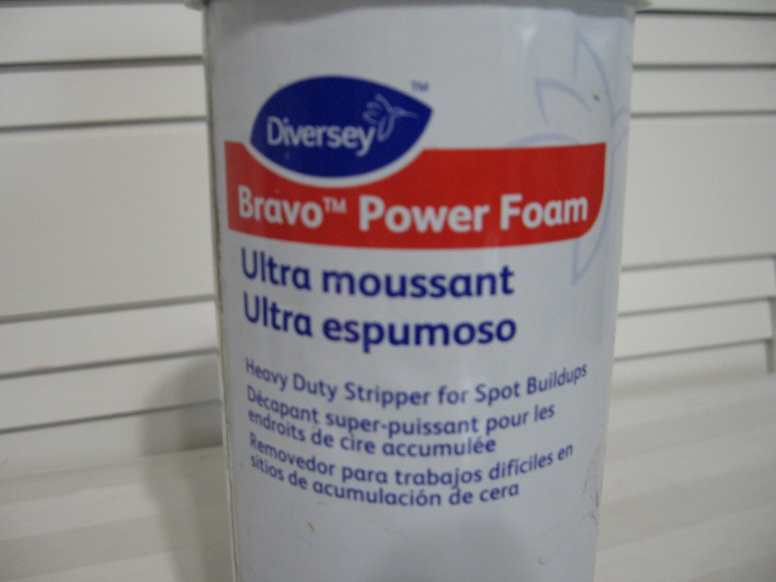 Diversey Bravo Power Foam Floor Stripper 23Oz (94966769)- NEW
