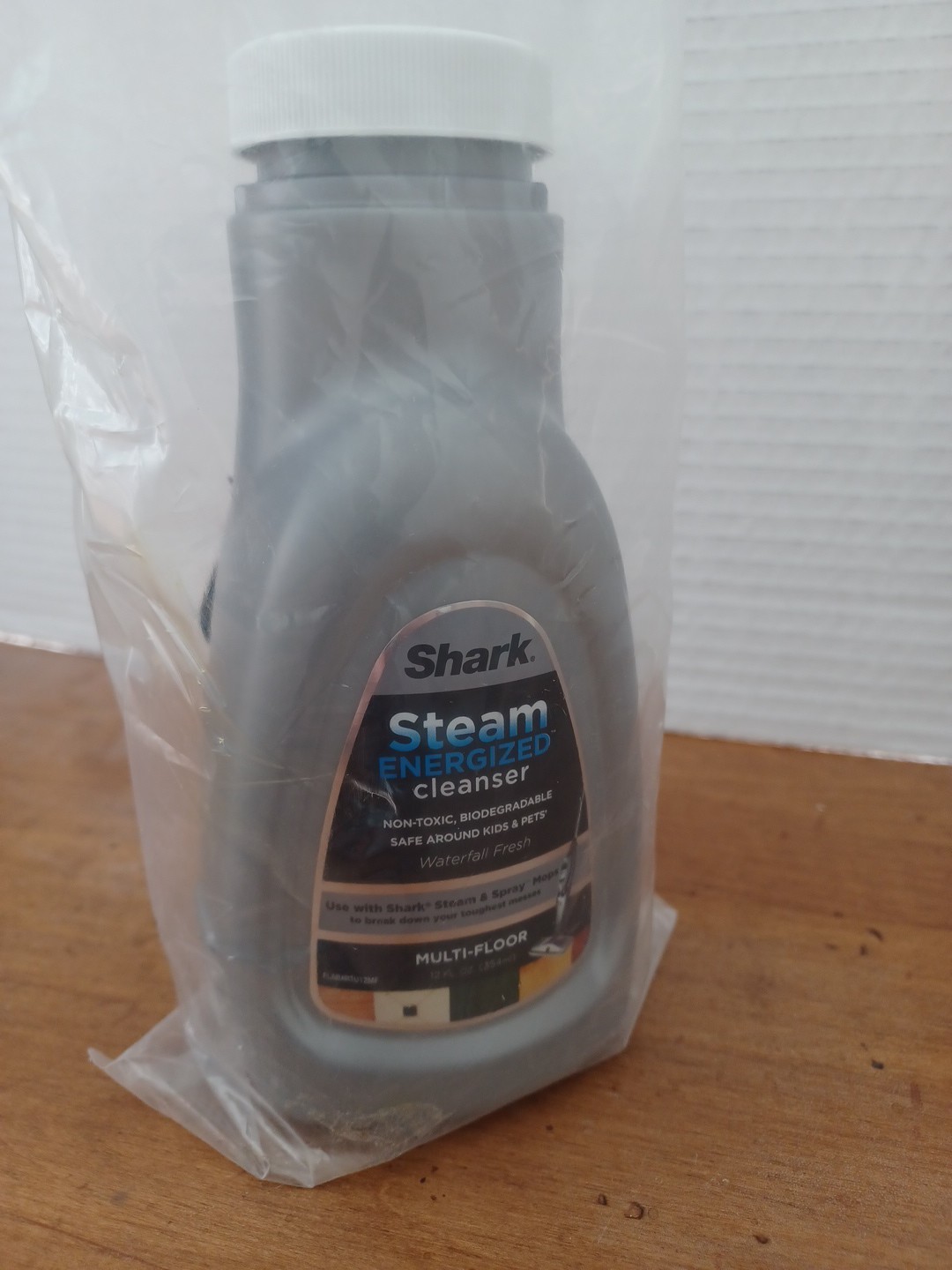 SHARK Steam Energized Cleanser Multi Floor Waterfall Fresh 12oz New Sealed