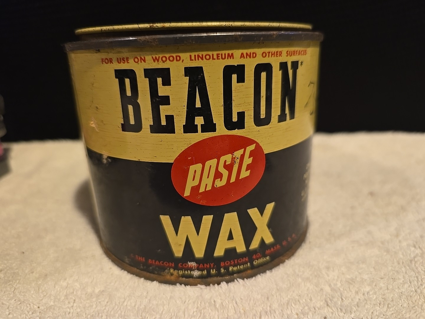 BEACON Paste Wax 16 oz Partial Tin THE BEACON CO. Boston 40, Mass. USA 25 % Full