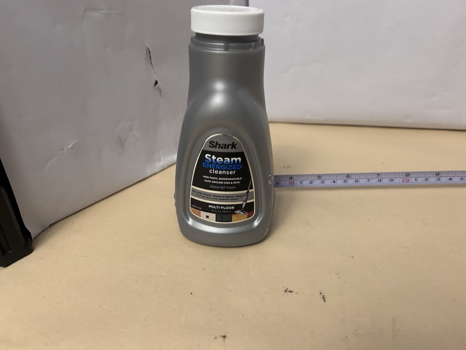 Shark Steam Energized Cleanser Multi-Floor Waterfall Fresh 12oz open some used