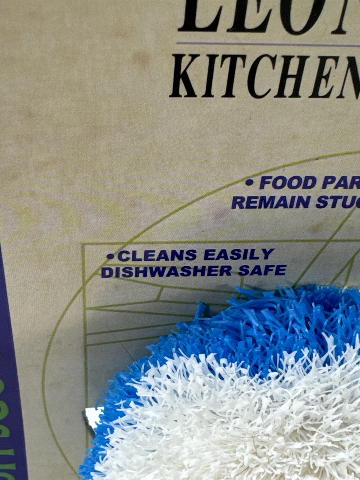 LEONARDO’S KITCHEN HARDWARE Dish Scouring Brush w Handle SAFE FOR NON STICK PANS