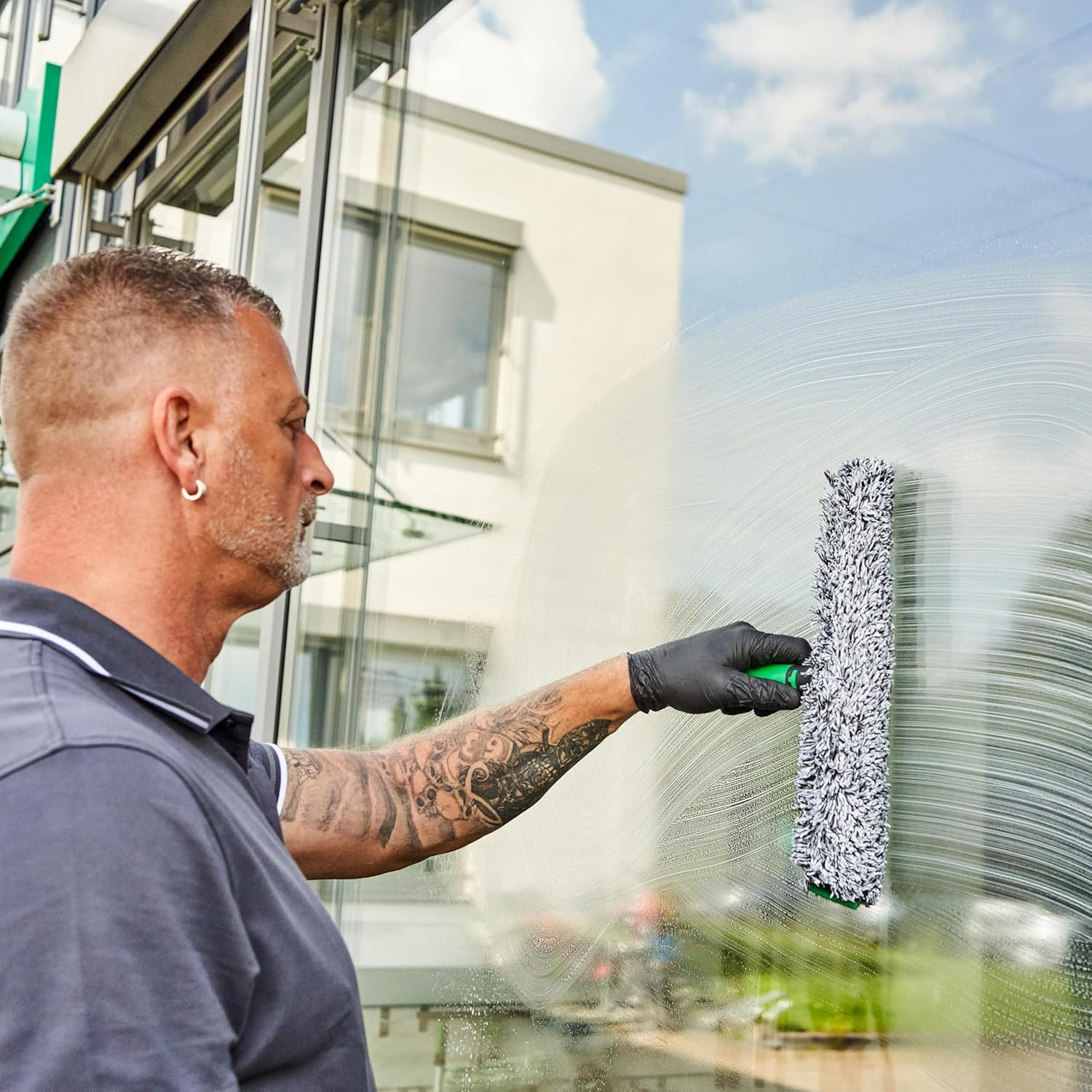 Unger Commercial Window Cleaning Kit – 3-In-1 Starter Set with 14″ Squeegee, Mic