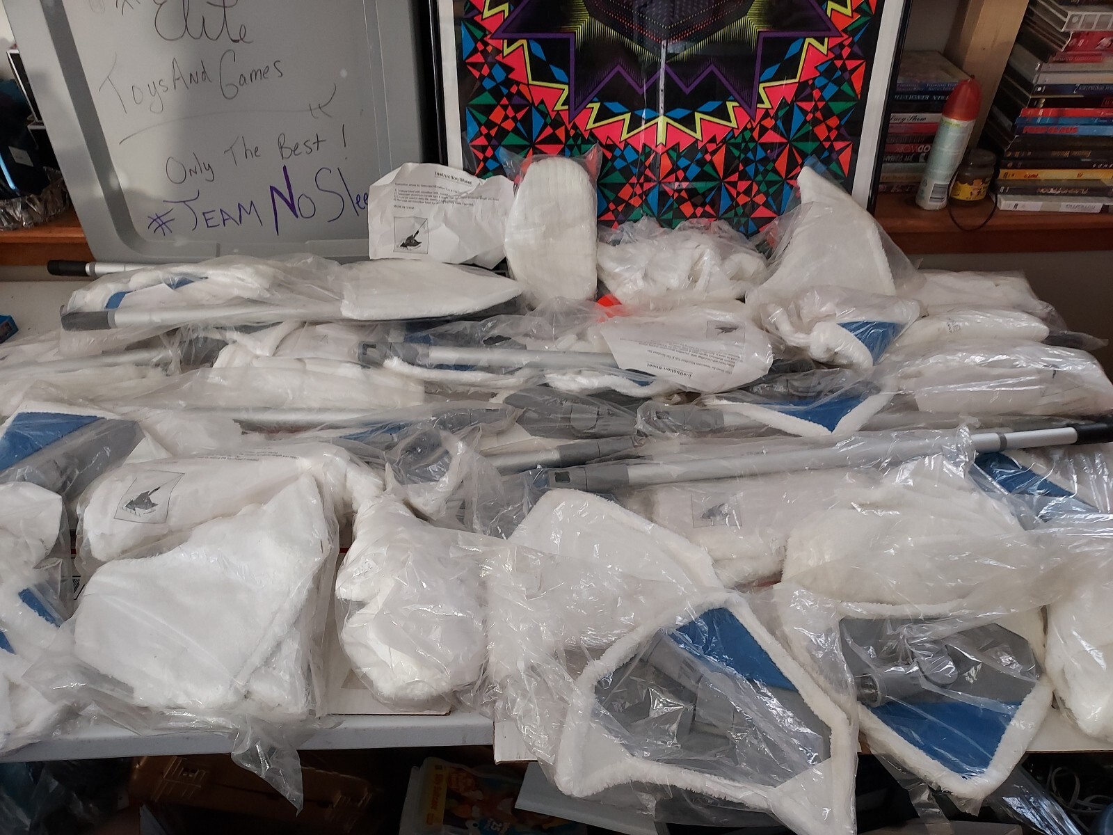 Lot Of 25 Pieces Extendable Tub And Tile Scrubber + Heads See Photos T3#79